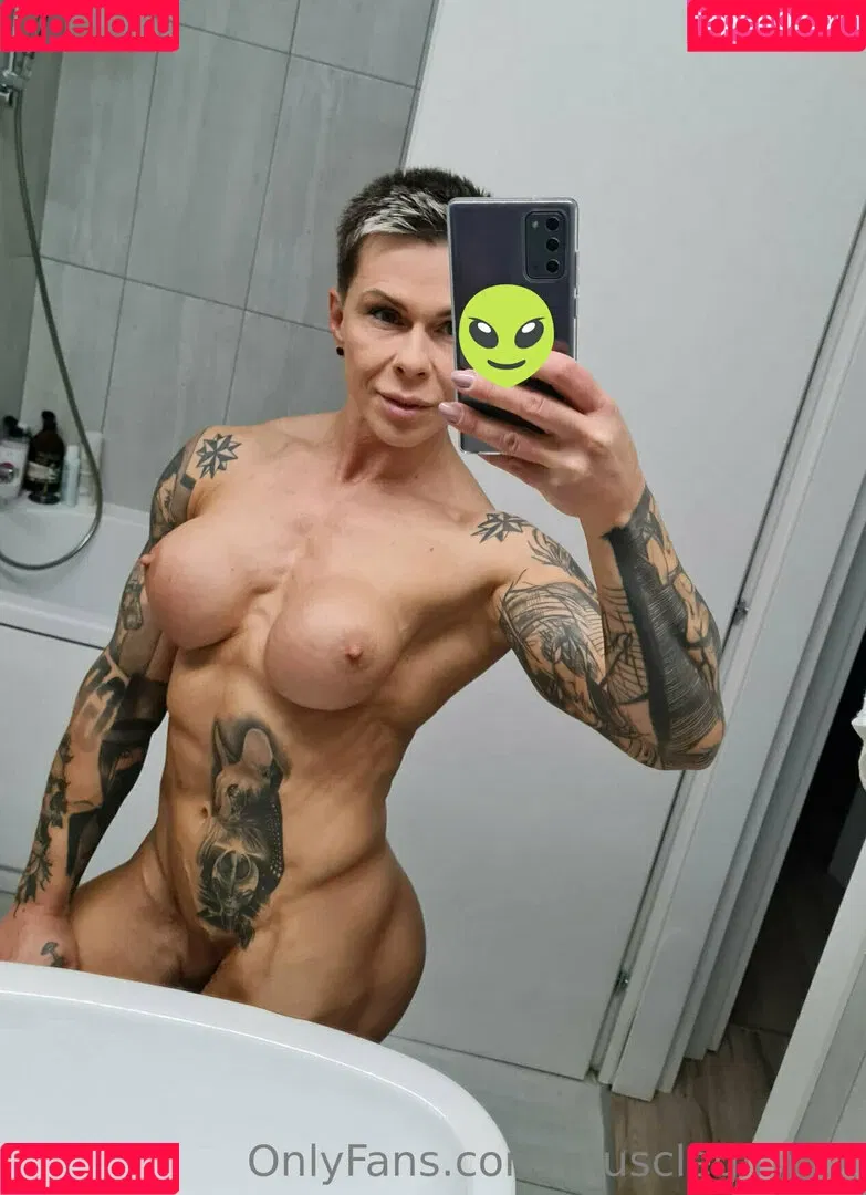 chelseypleasant / crazyxbody / https: / musclegirlxxx Nude Leaks OnlyFans Onlyfans Photo Gallery 