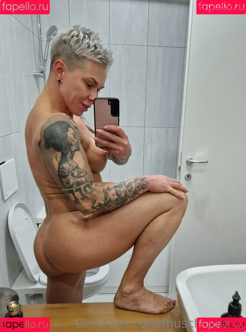 chelseypleasant / crazyxbody / https: / musclegirlxxx Nude Leaks OnlyFans Onlyfans Photo Gallery 