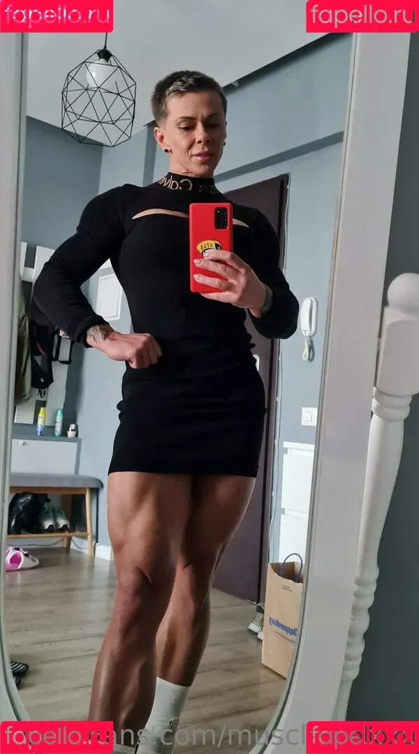 chelseypleasant / crazyxbody / https: / musclegirlxxx Nude Leaks OnlyFans Onlyfans Photo Gallery 