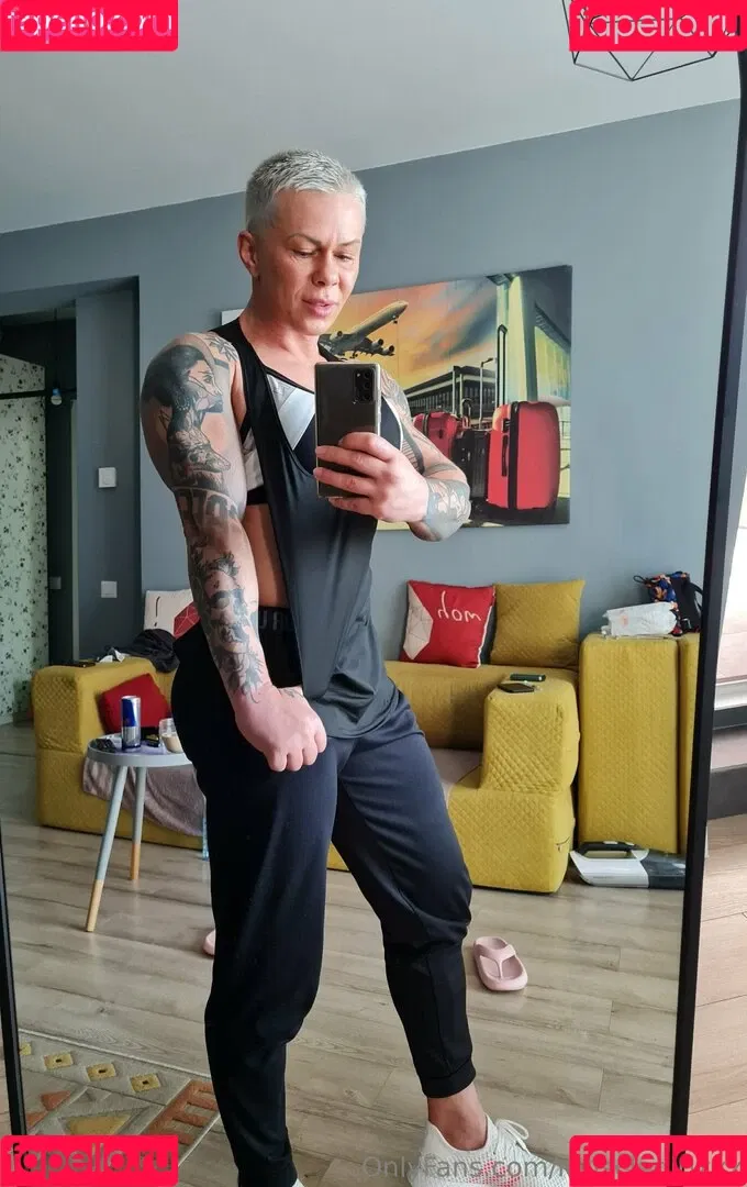 chelseypleasant / crazyxbody / https: / musclegirlxxx Nude Leaks OnlyFans Onlyfans Photo Gallery 