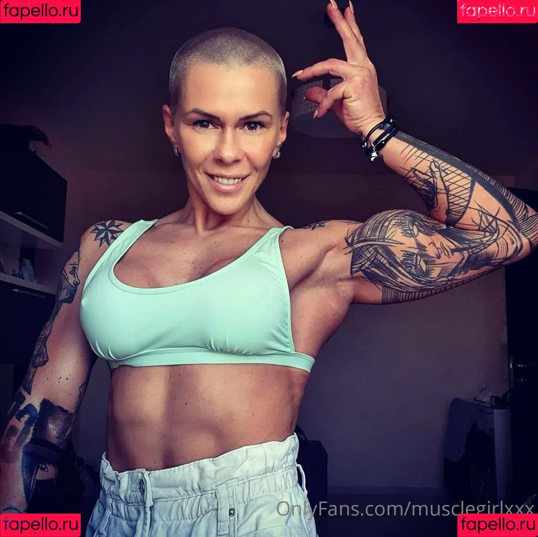 chelseypleasant / crazyxbody / https: / musclegirlxxx Nude Leaks OnlyFans Onlyfans Photo Gallery 