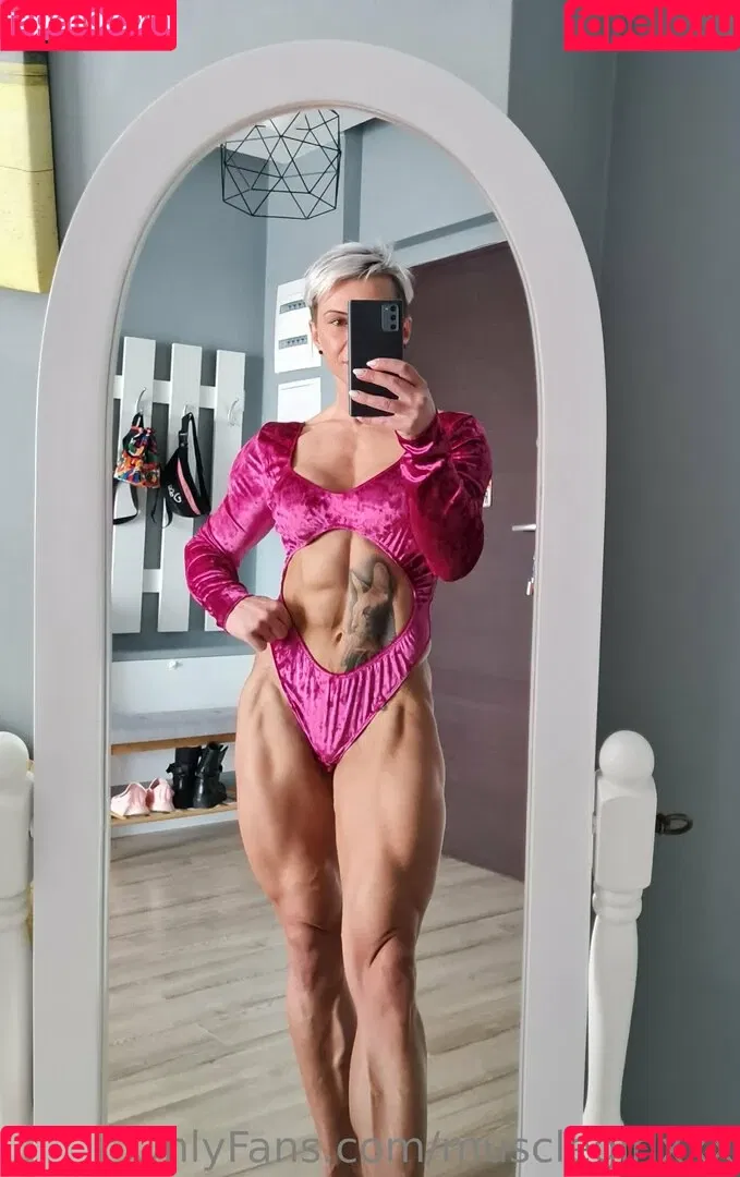 chelseypleasant / crazyxbody / https: / musclegirlxxx Nude Leaks OnlyFans Onlyfans Photo Gallery 