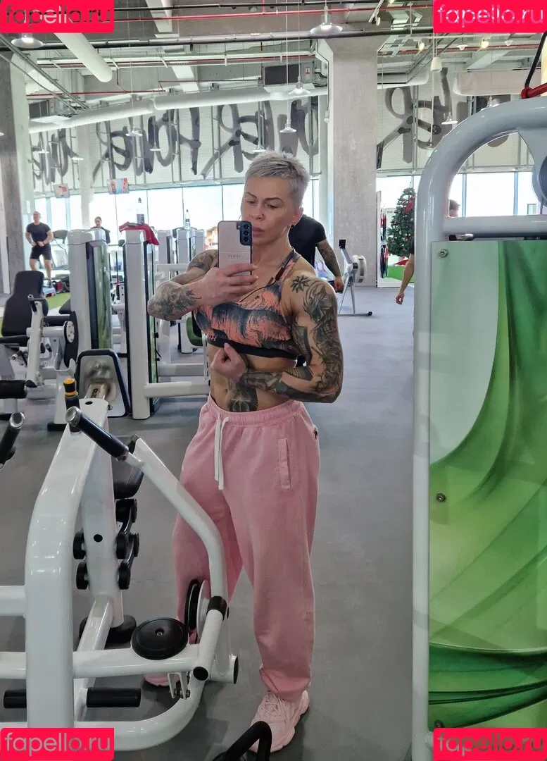 chelseypleasant / crazyxbody / https: / musclegirlxxx Nude Leaks OnlyFans Onlyfans Photo Gallery 