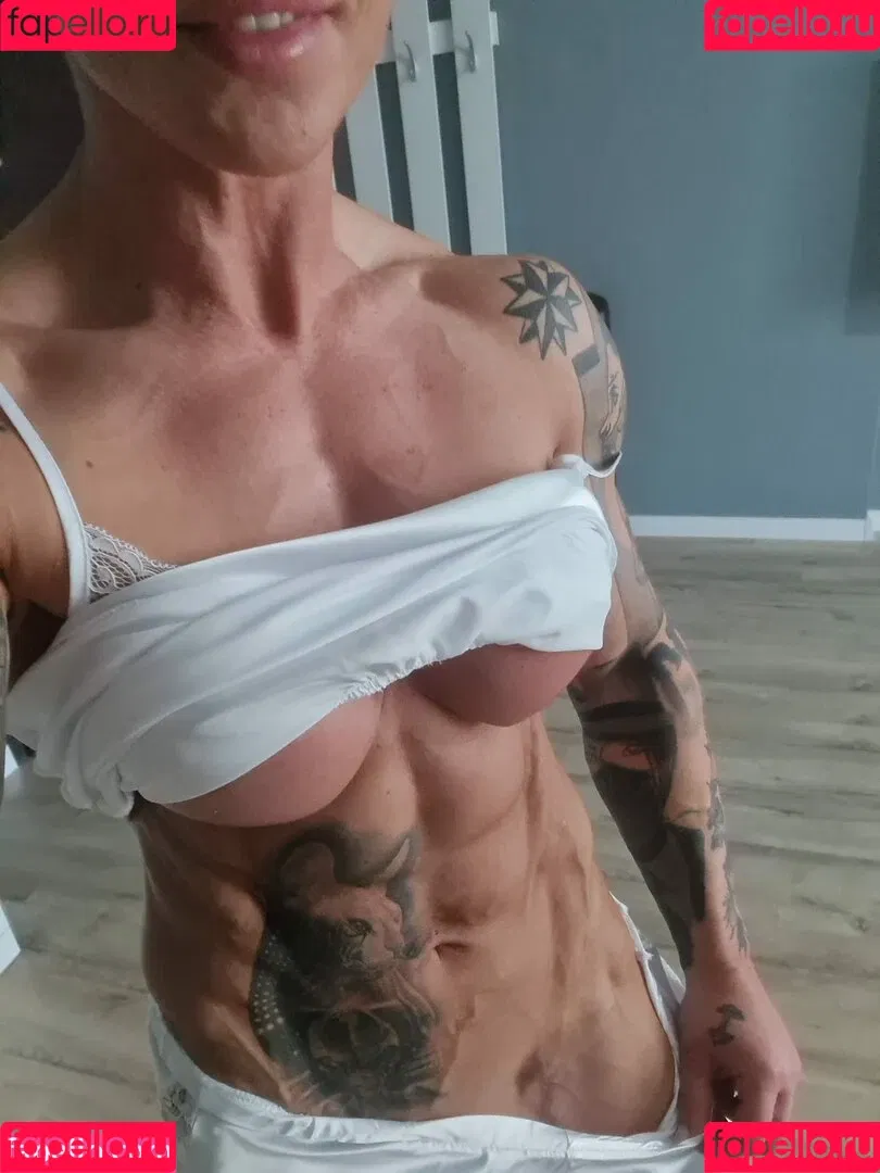chelseypleasant / crazyxbody / https: / musclegirlxxx Nude Leaks OnlyFans Onlyfans Photo Gallery 