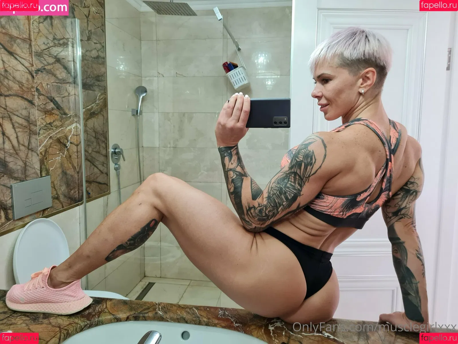 chelseypleasant / crazyxbody / https: / musclegirlxxx Nude Leaks OnlyFans Onlyfans Photo Gallery 