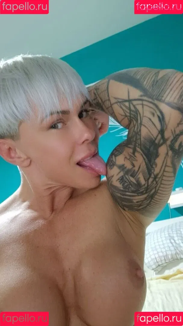 chelseypleasant / crazyxbody / https: / musclegirlxxx Nude Leaks OnlyFans Onlyfans Photo Gallery 