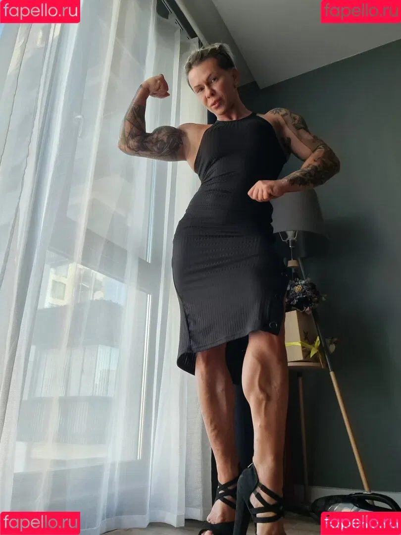 chelseypleasant / crazyxbody / https: / musclegirlxxx Nude Leaks OnlyFans Onlyfans Photo Gallery 