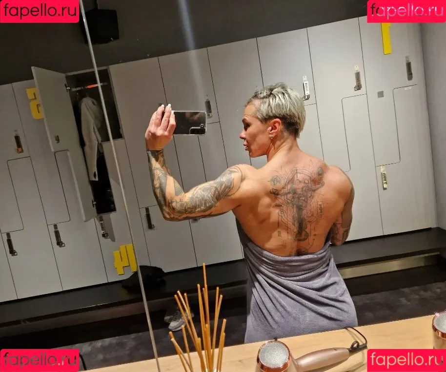 chelseypleasant / crazyxbody / https: / musclegirlxxx Nude Leaks OnlyFans Onlyfans Photo Gallery 