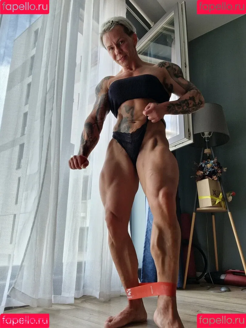 chelseypleasant / crazyxbody / https: / musclegirlxxx Nude Leaks OnlyFans Onlyfans Photo Gallery 