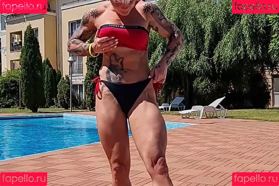 chelseypleasant / crazyxbody / https: / musclegirlxxx Nude Leaks OnlyFans Onlyfans Photo Gallery 