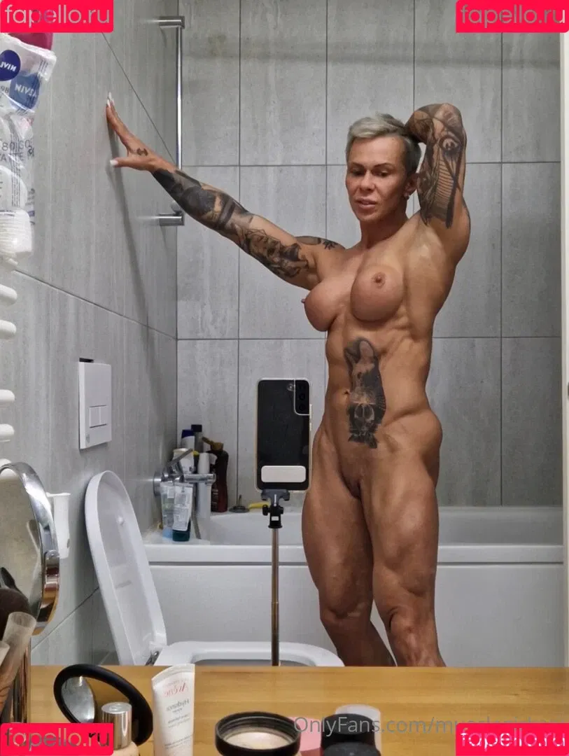 chelseypleasant / crazyxbody / https: / musclegirlxxx Nude Leaks OnlyFans Onlyfans Photo Gallery 
