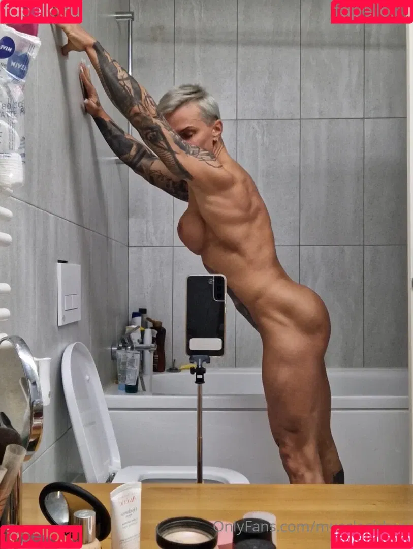 chelseypleasant / crazyxbody / https: / musclegirlxxx Nude Leaks OnlyFans Onlyfans Photo Gallery 