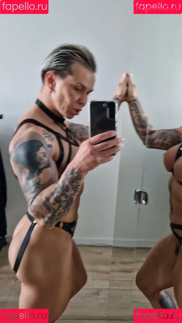 chelseypleasant / crazyxbody / https: / musclegirlxxx Nude Leaks OnlyFans Onlyfans Photo Gallery 