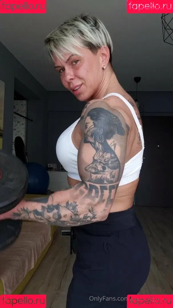chelseypleasant / crazyxbody / https: / musclegirlxxx Nude Leaks OnlyFans Onlyfans Photo Gallery 