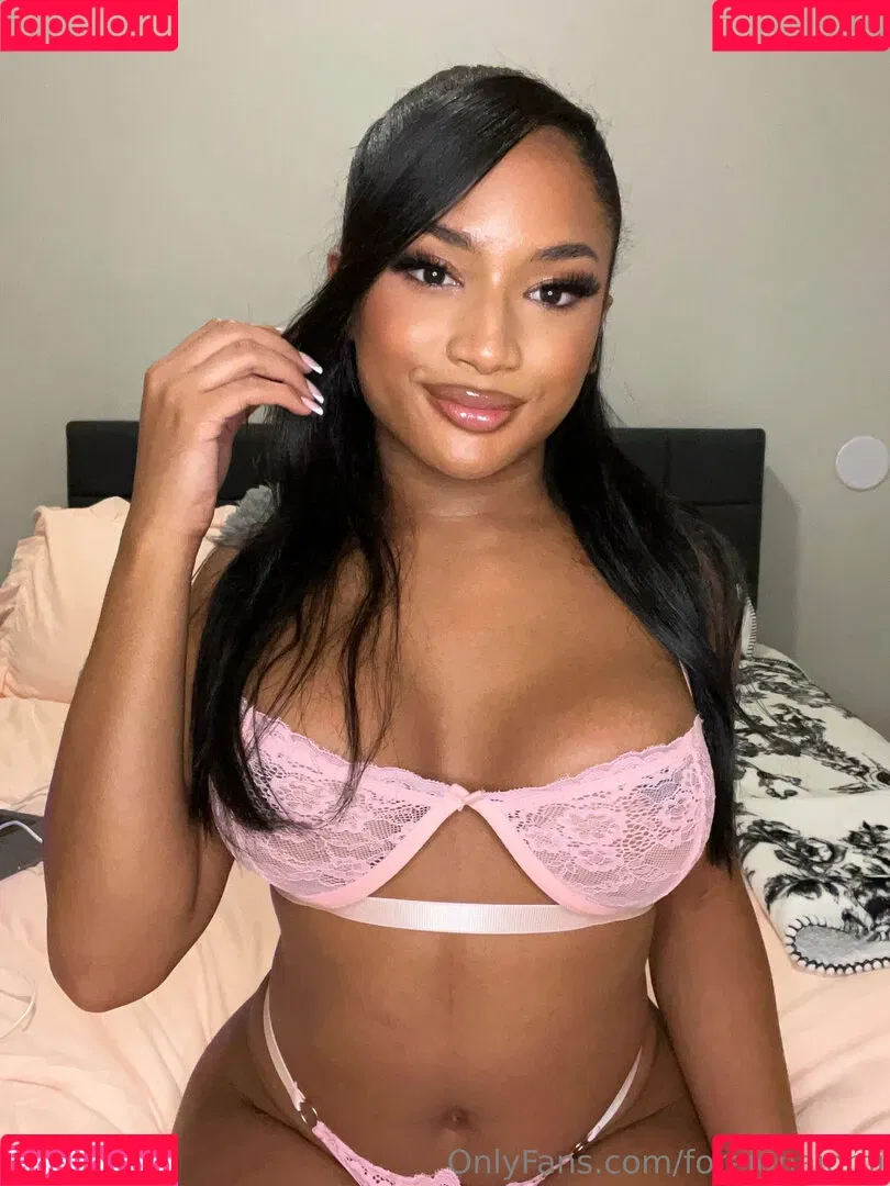 foreignaiomi / princessliesey Nude Leaks OnlyFans Onlyfans Photo Gallery 