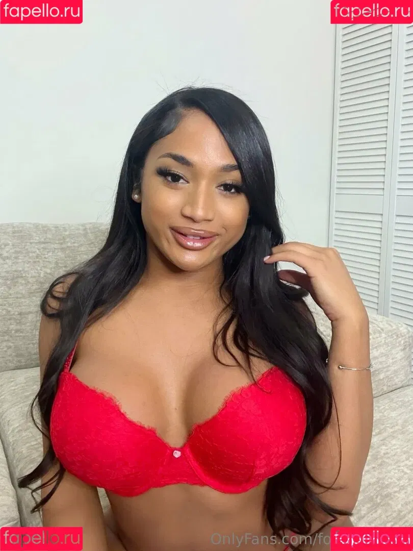 foreignaiomi / princessliesey Nude Leaks OnlyFans Onlyfans Photo Gallery 