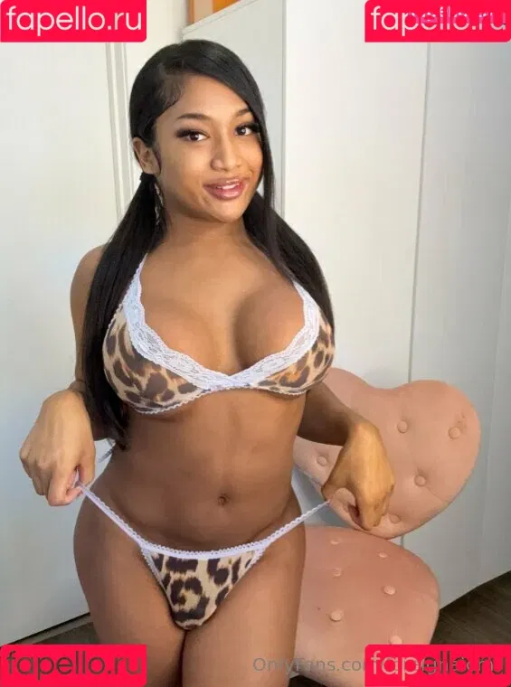 foreignaiomi / princessliesey Nude Leaks OnlyFans Onlyfans Photo Gallery 