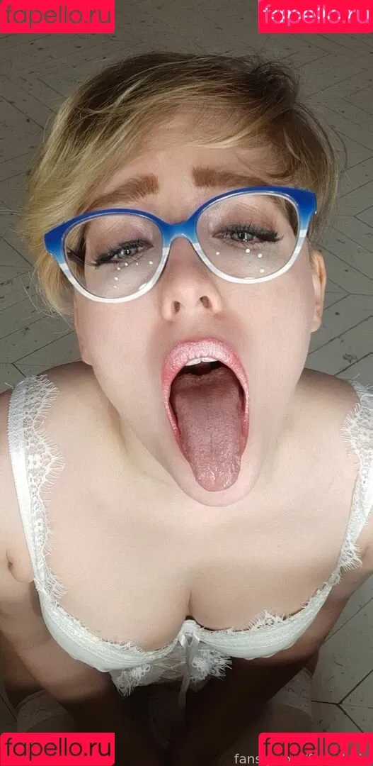 Daria Flora / floradaria Nude Leaks OnlyFans Onlyfans Photo Gallery 