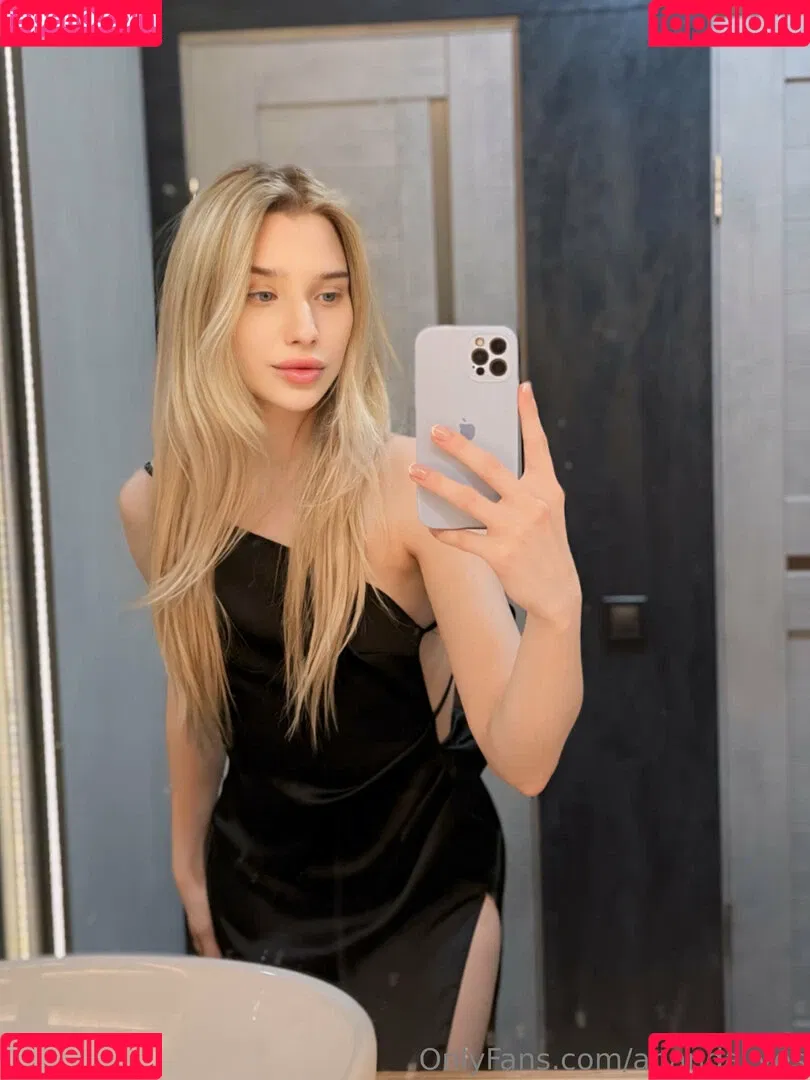 ananda_yes / vivthecreative Nude Leaks OnlyFans Onlyfans Photo Gallery 
