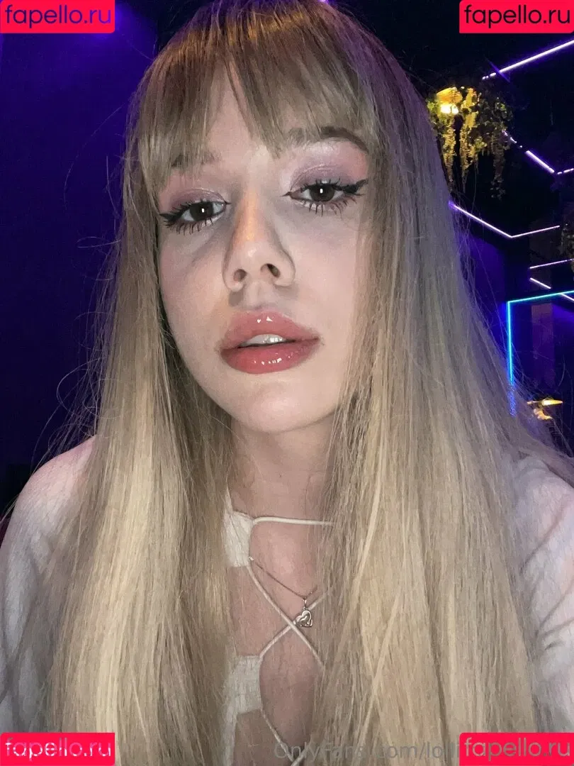 Lollittaonfire / dreamy_maya / littleredridinginthe_hood / lollitta_on_fire Nude Leaks OnlyFans Onlyfans Photo Gallery 