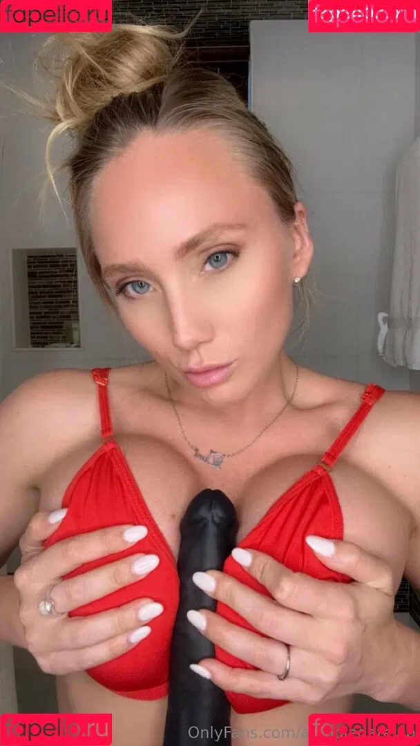 AJ Applegate / AJsApplebooty / ajapplegatelive / ajapplegatevip / realajapplegate Nude Leaks OnlyFans Onlyfans Photo Gallery 