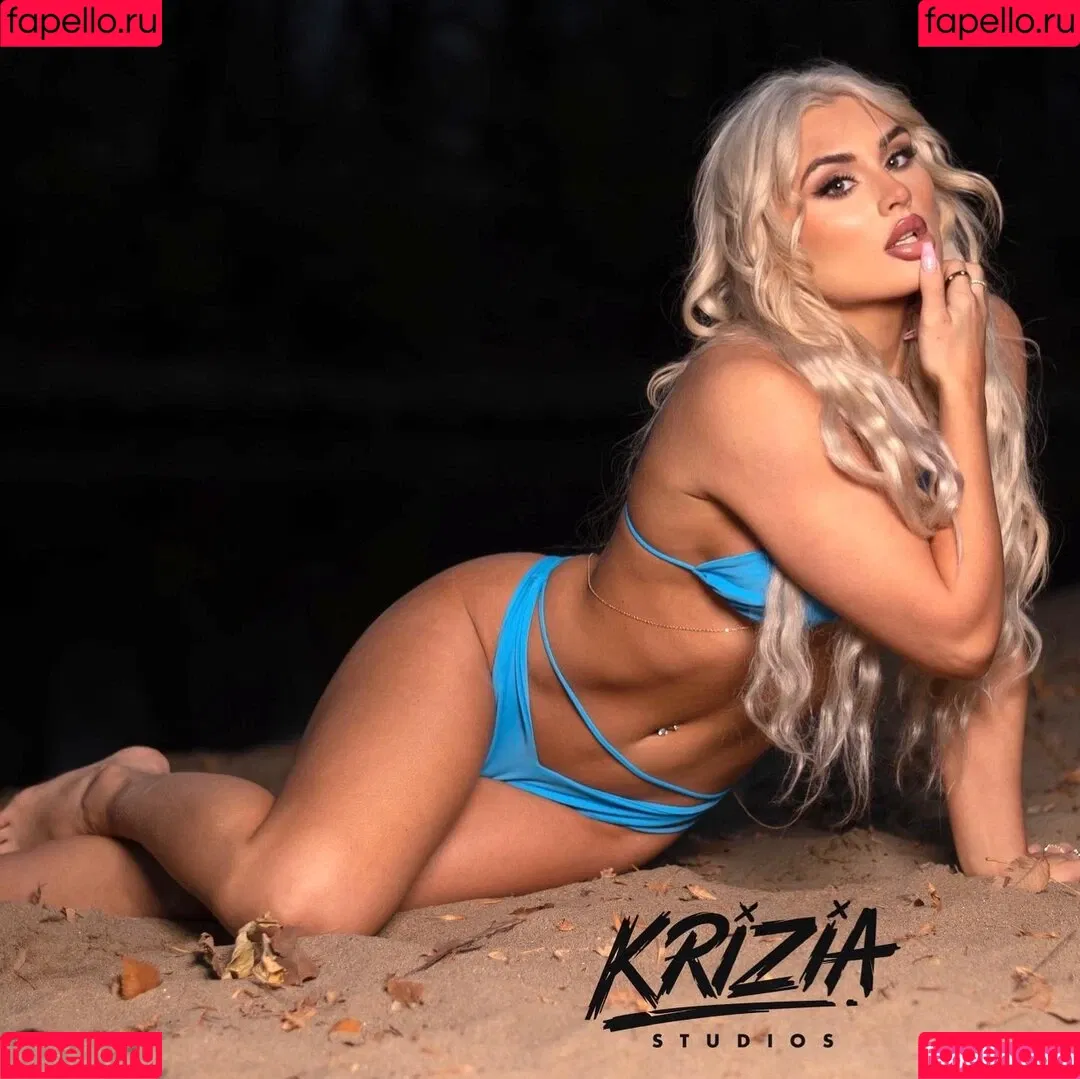 Tiffany Stratton / tiffany_stratton / tiffanywwe / tiffstrattonwwe Nude Leaks OnlyFans Onlyfans Photo Gallery 