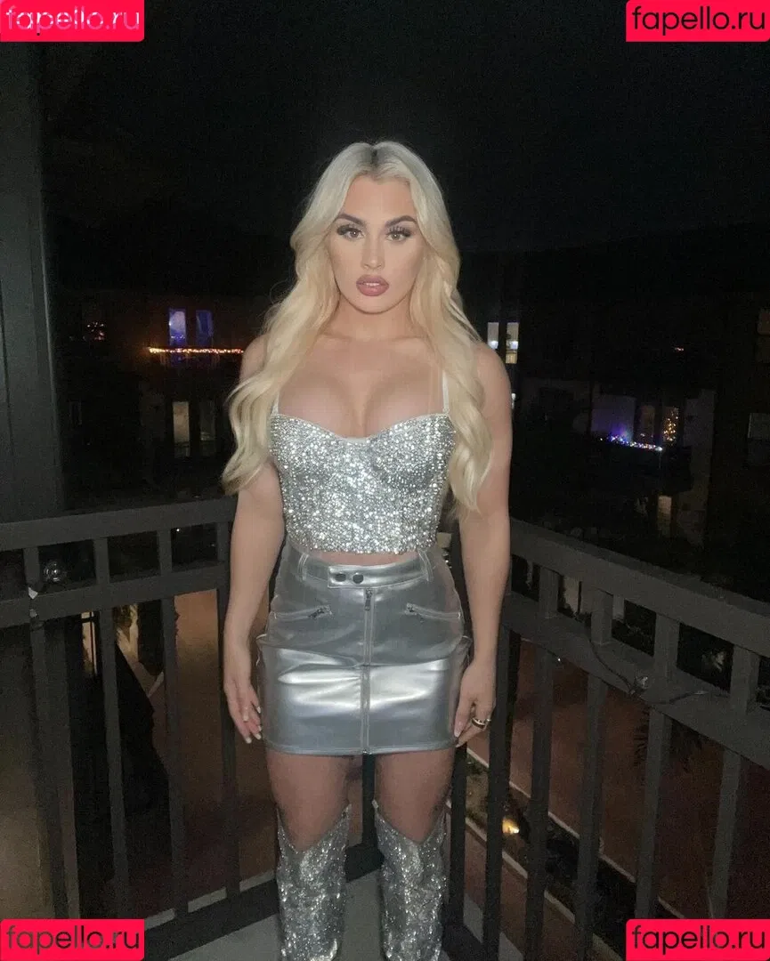 Tiffany Stratton / tiffany_stratton / tiffanywwe / tiffstrattonwwe Nude Leaks OnlyFans Onlyfans Photo Gallery 