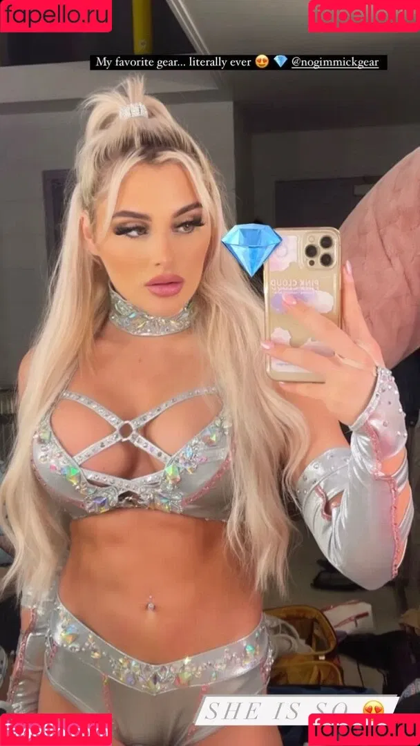 Tiffany Stratton / tiffany_stratton / tiffanywwe / tiffstrattonwwe Nude Leaks OnlyFans Onlyfans Photo Gallery 