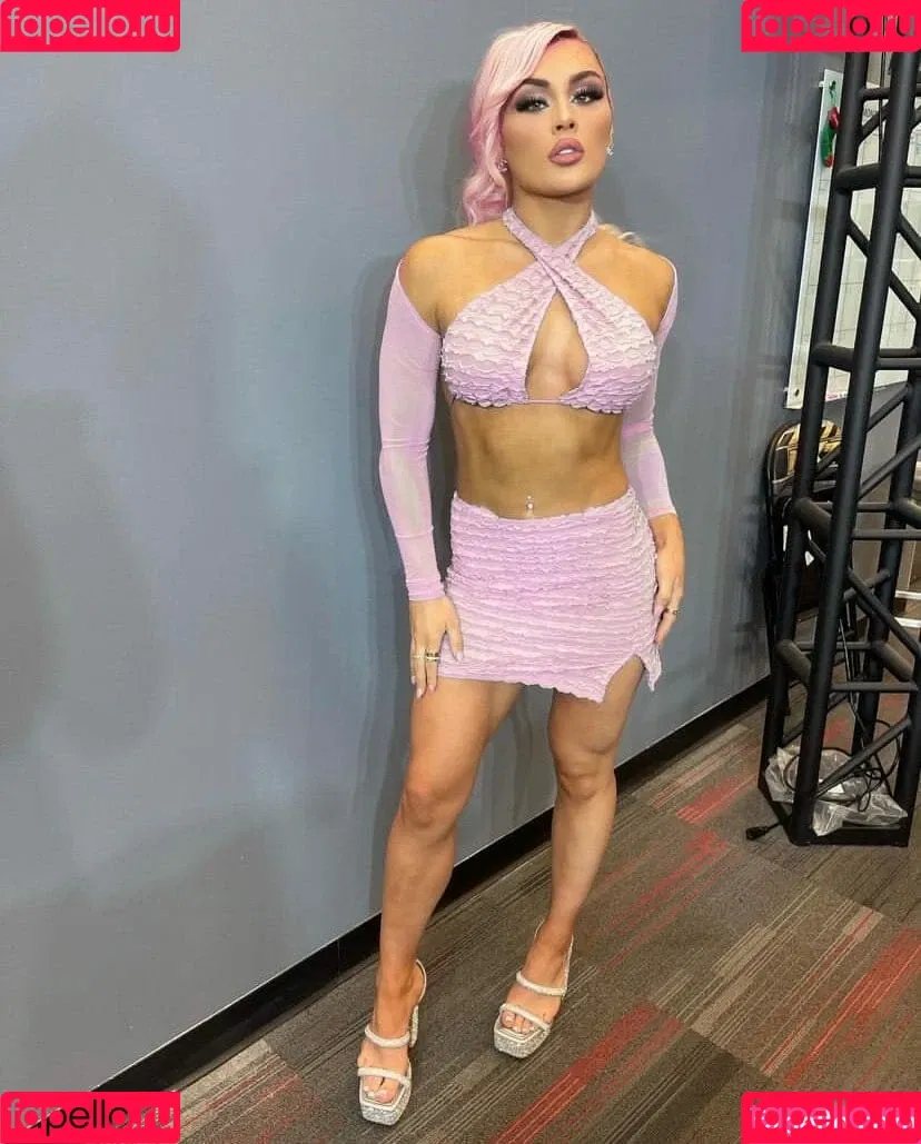 Tiffany Stratton / tiffany_stratton / tiffanywwe / tiffstrattonwwe Nude Leaks OnlyFans Onlyfans Photo Gallery 
