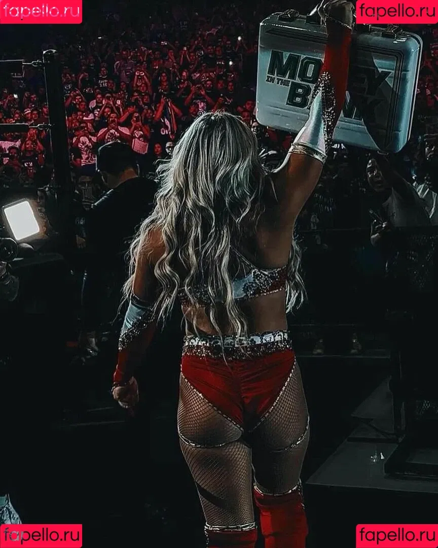 Tiffany Stratton / tiffany_stratton / tiffanywwe / tiffstrattonwwe Nude Leaks OnlyFans Onlyfans Photo Gallery 