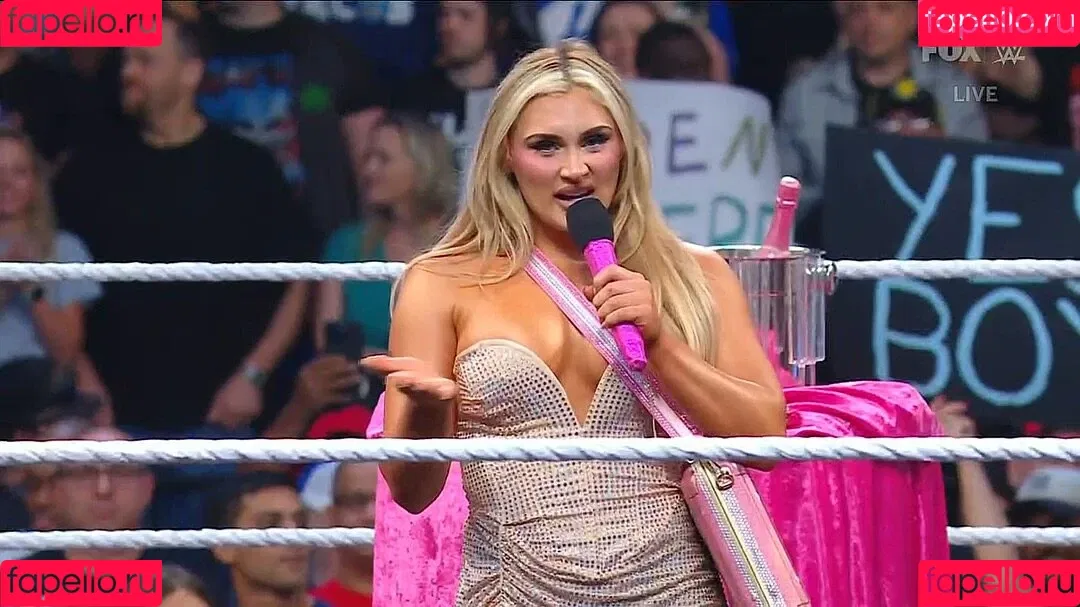 Tiffany Stratton / tiffany_stratton / tiffanywwe / tiffstrattonwwe Nude Leaks OnlyFans Onlyfans Photo Gallery 