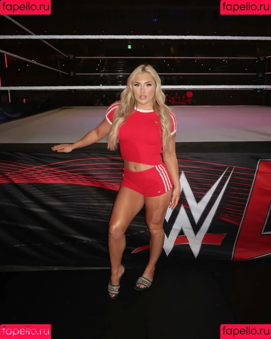 Tiffany Stratton / tiffany_stratton / tiffanywwe / tiffstrattonwwe Nude Leaks OnlyFans Onlyfans Photo Gallery 