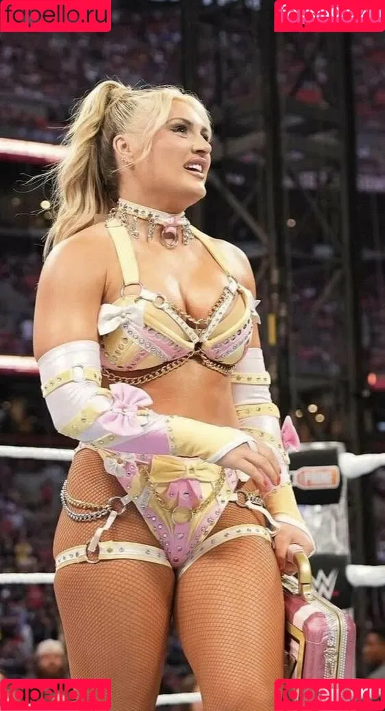 Tiffany Stratton / tiffany_stratton / tiffanywwe / tiffstrattonwwe Nude Leaks OnlyFans Onlyfans Photo Gallery 