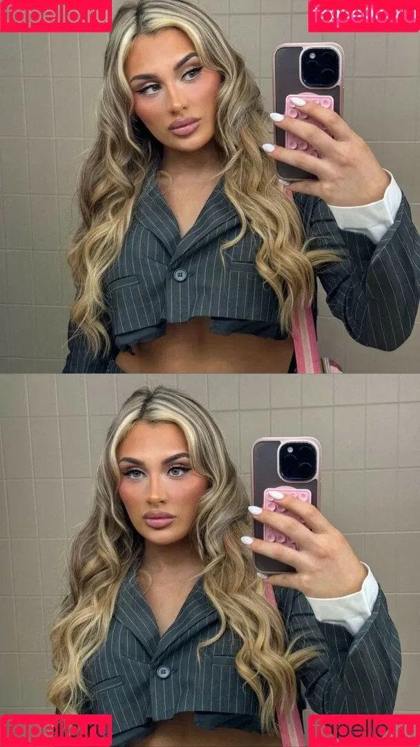 Tiffany Stratton / tiffany_stratton / tiffanywwe / tiffstrattonwwe Nude Leaks OnlyFans Onlyfans Photo Gallery 