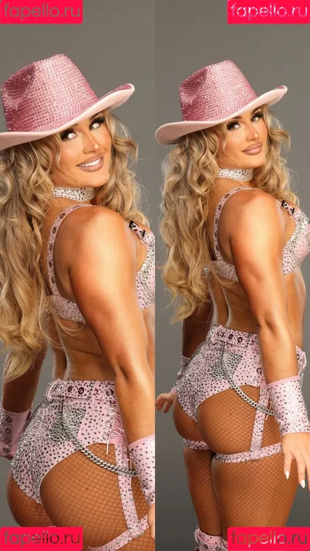 Tiffany Stratton / tiffany_stratton / tiffanywwe / tiffstrattonwwe Nude Leaks OnlyFans Onlyfans Photo Gallery 