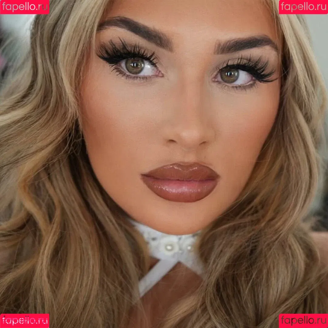 Tiffany Stratton / tiffany_stratton / tiffanywwe / tiffstrattonwwe Nude Leaks OnlyFans Onlyfans Photo Gallery 