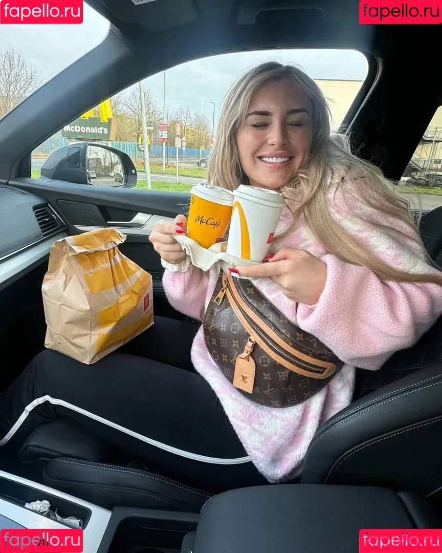 Tiffany Stratton / tiffany_stratton / tiffanywwe / tiffstrattonwwe Nude Leaks OnlyFans Onlyfans Photo Gallery 