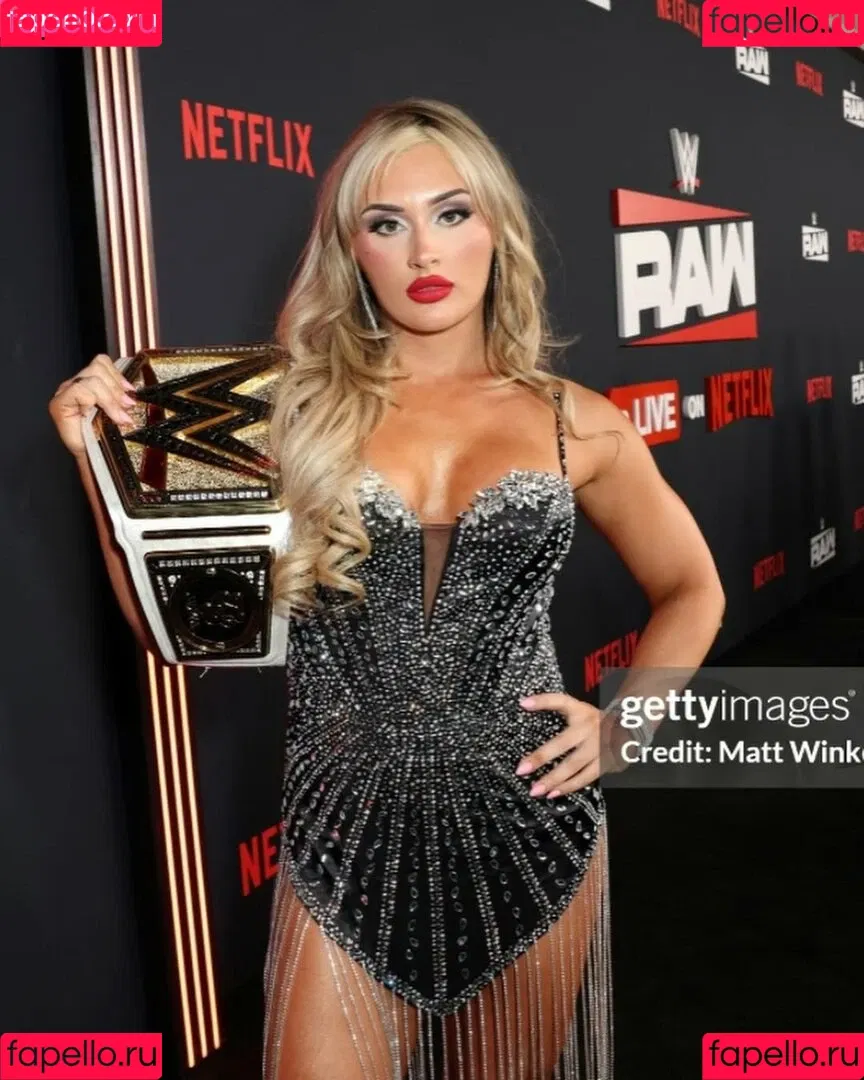 Tiffany Stratton / tiffany_stratton / tiffanywwe / tiffstrattonwwe Nude Leaks OnlyFans Onlyfans Photo Gallery 