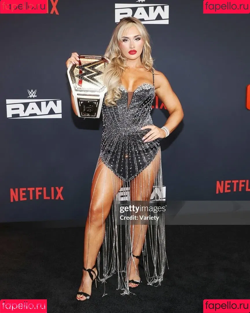 Tiffany Stratton / tiffany_stratton / tiffanywwe / tiffstrattonwwe Nude Leaks OnlyFans Onlyfans Photo Gallery 