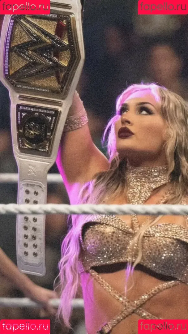 Tiffany Stratton / tiffany_stratton / tiffanywwe / tiffstrattonwwe Nude Leaks OnlyFans Onlyfans Photo Gallery 