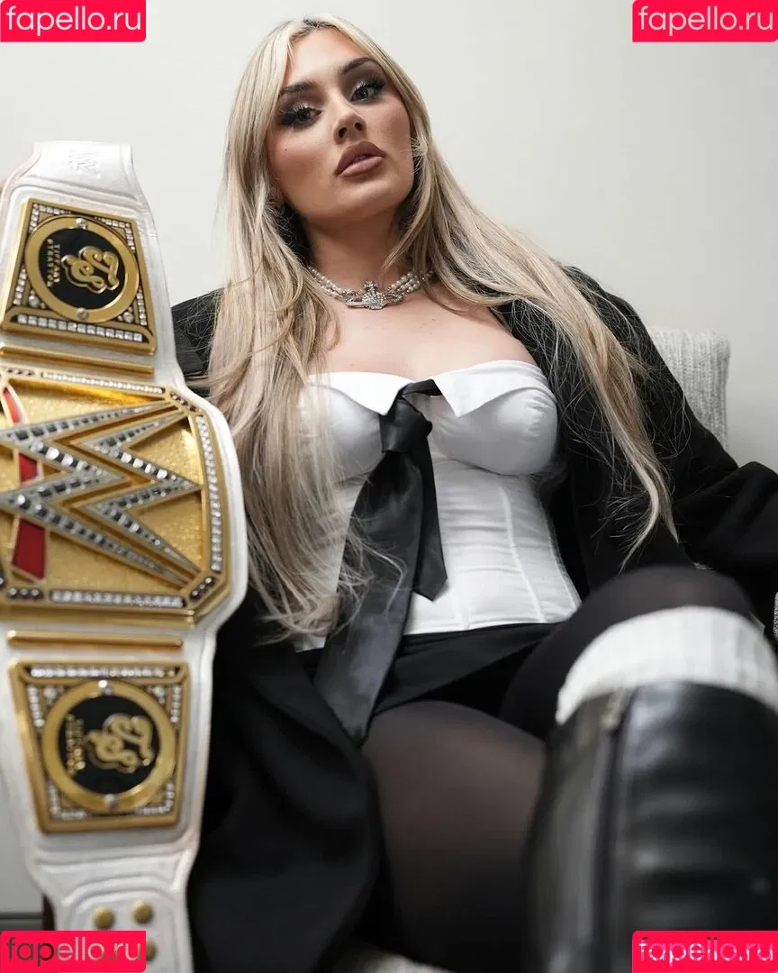 Tiffany Stratton / tiffany_stratton / tiffanywwe / tiffstrattonwwe Nude Leaks OnlyFans Onlyfans Photo Gallery 