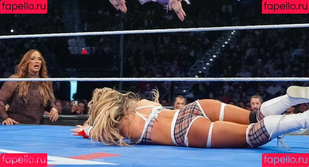 Tiffany Stratton / tiffany_stratton / tiffanywwe / tiffstrattonwwe Nude Leaks OnlyFans Onlyfans Photo Gallery 