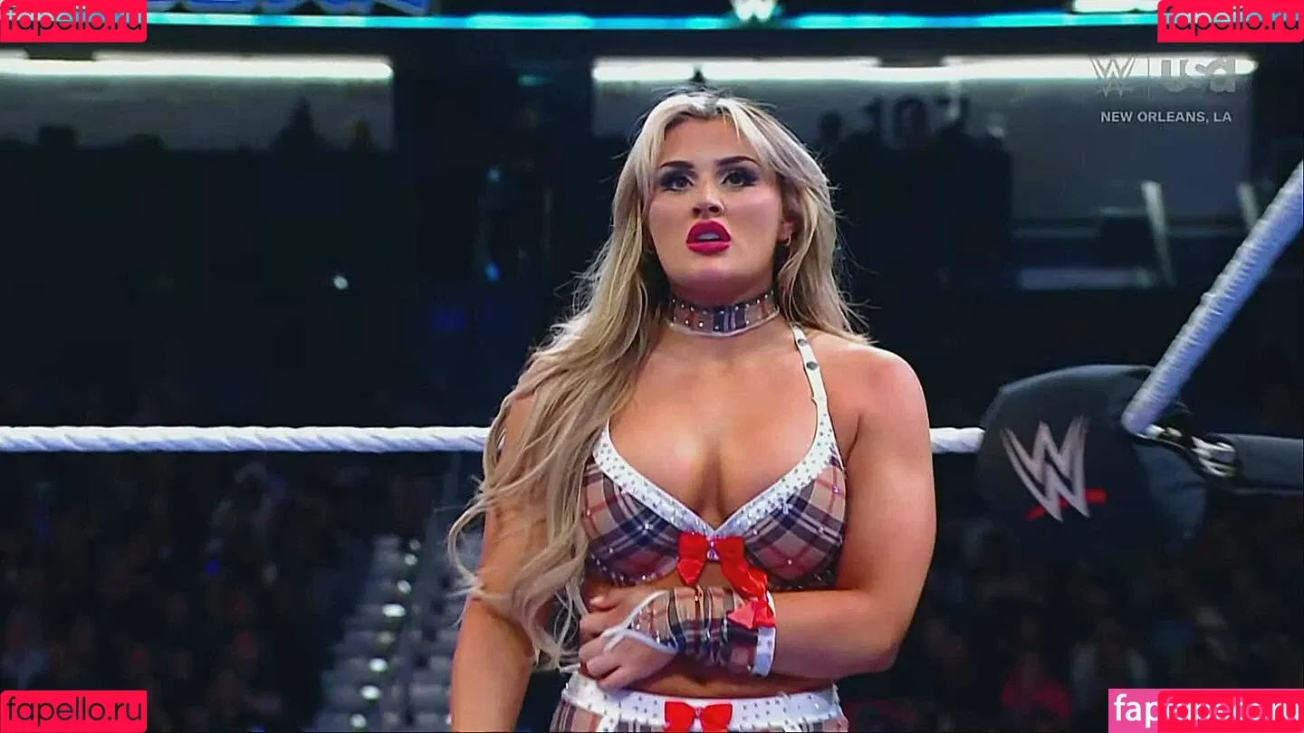 Tiffany Stratton / tiffany_stratton / tiffanywwe / tiffstrattonwwe Nude Leaks OnlyFans Onlyfans Photo Gallery 