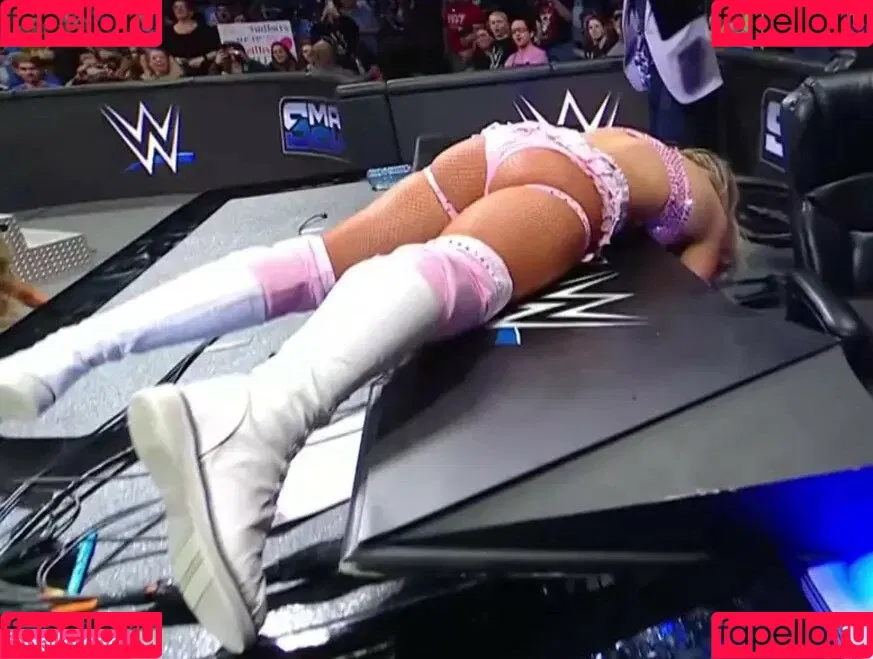 Tiffany Stratton / tiffany_stratton / tiffanywwe / tiffstrattonwwe Nude Leaks OnlyFans Onlyfans Photo Gallery 