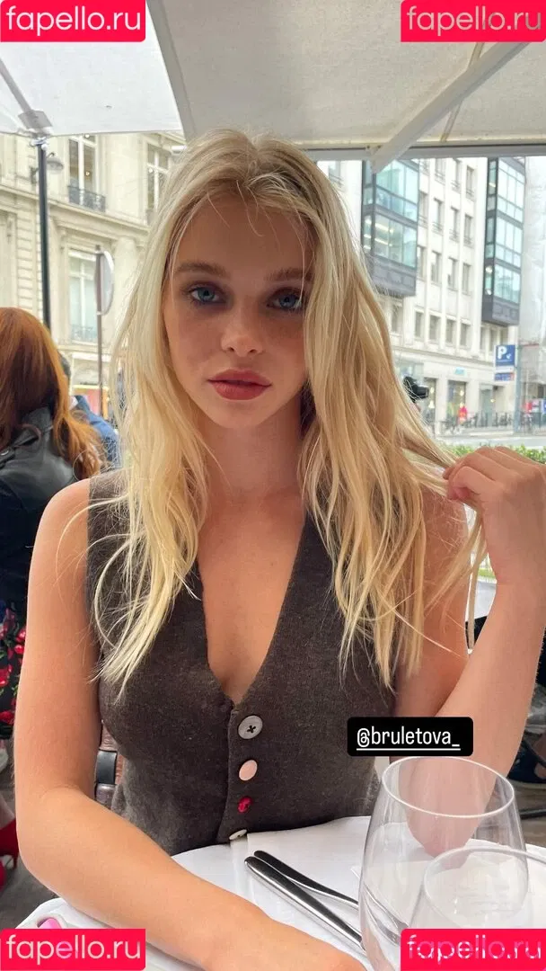Alla Bruletova / bruletova / bruletova_ Nude Leaks OnlyFans Onlyfans Photo Gallery 