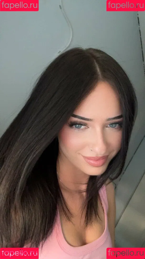 Lily Weber / itslily.w Nude Leaks OnlyFans Onlyfans Photo Gallery 