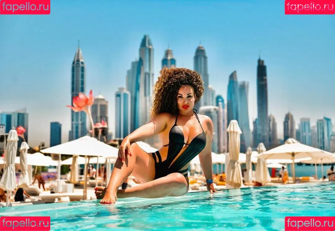 Curly_quennn / Paulina Fok / curly_queennnn / u351765297 Nude Leaks OnlyFans Onlyfans Photo Gallery 