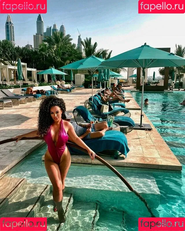 Curly_quennn / Paulina Fok / curly_queennnn / u351765297 Nude Leaks OnlyFans Onlyfans Photo Gallery 