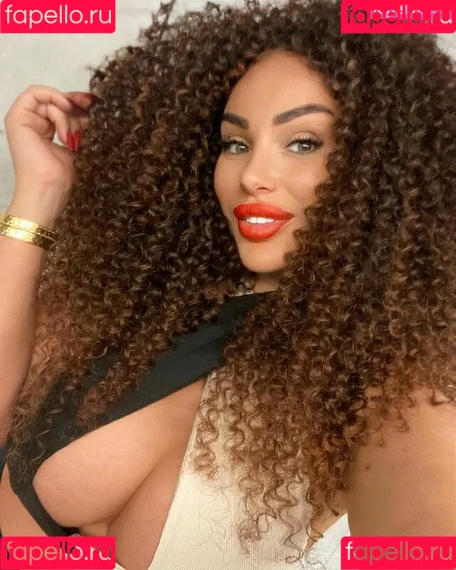 Curly_quennn / Paulina Fok / curly_queennnn / u351765297 Nude Leaks OnlyFans Onlyfans Photo Gallery 