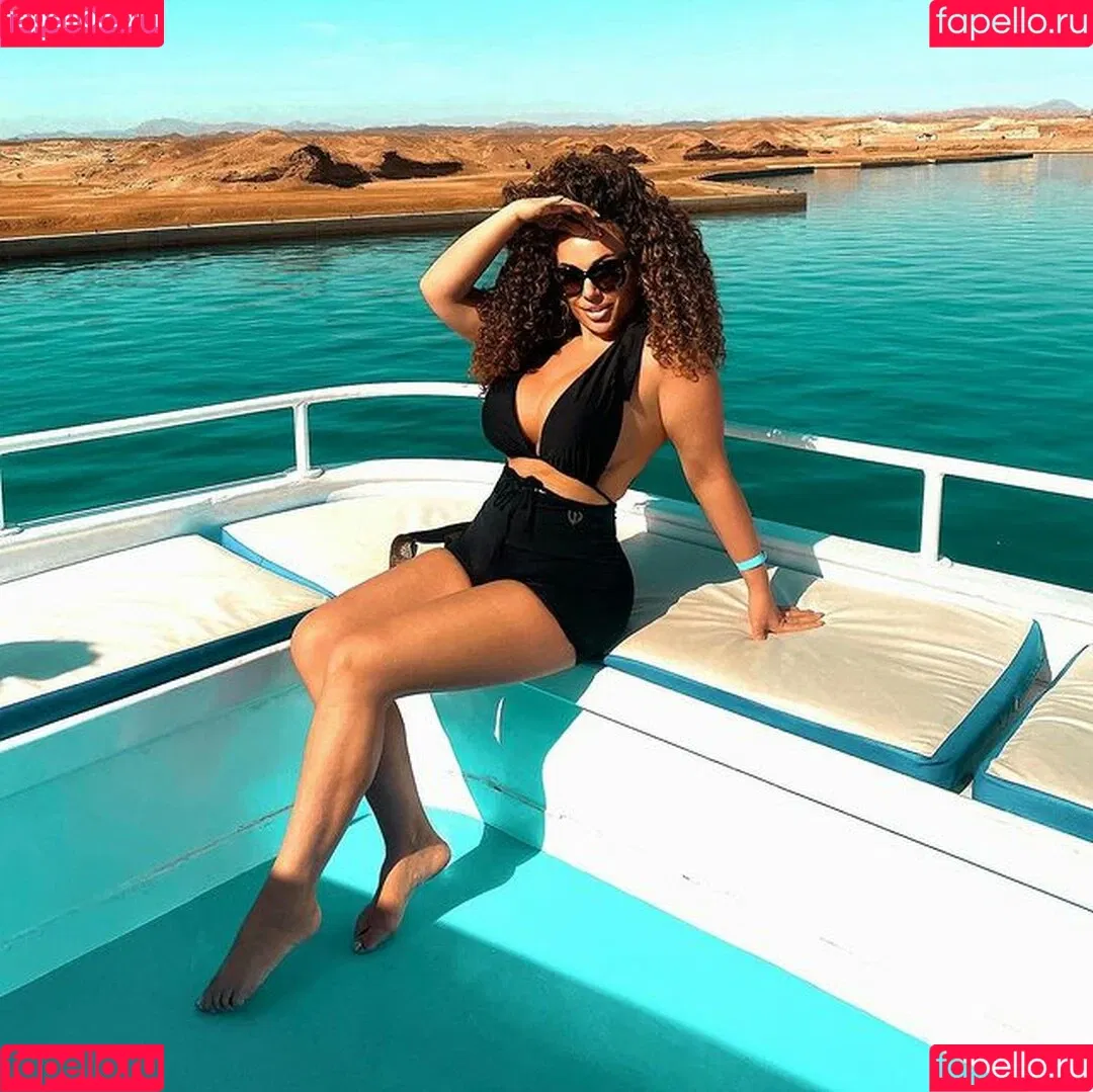 Curly_quennn / Paulina Fok / curly_queennnn / u351765297 Nude Leaks OnlyFans Onlyfans Photo Gallery 